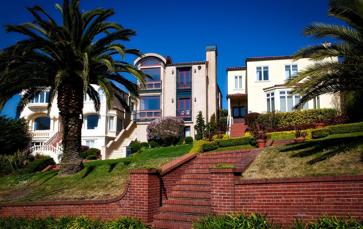How To Hire The Best Home Builders