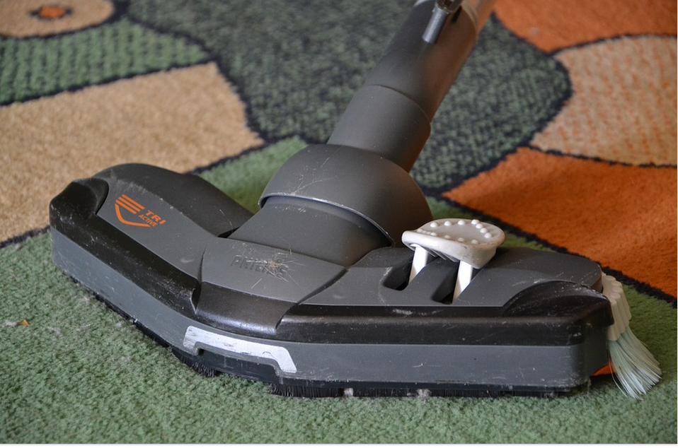 cleaning carpet